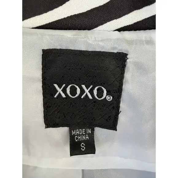 XOXO Zebra Print Blazer Jacket Black White Statement Blazer Size Small - Picture 3 of 7